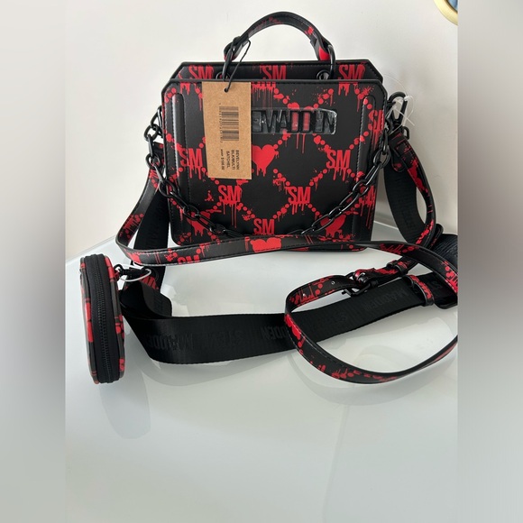 Steve Madden Handbags - Viral Black and Red Dripping Hearts Bevelyn Halloween Bag
